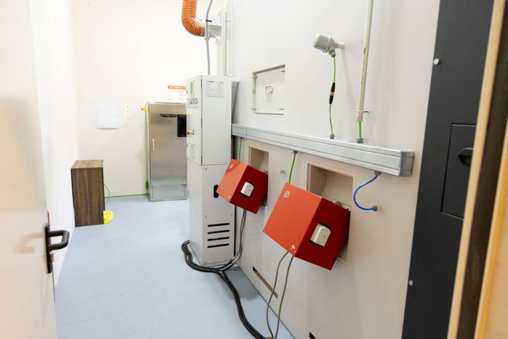 inauguracion-del-tanatorio-de-aljaraque (11)