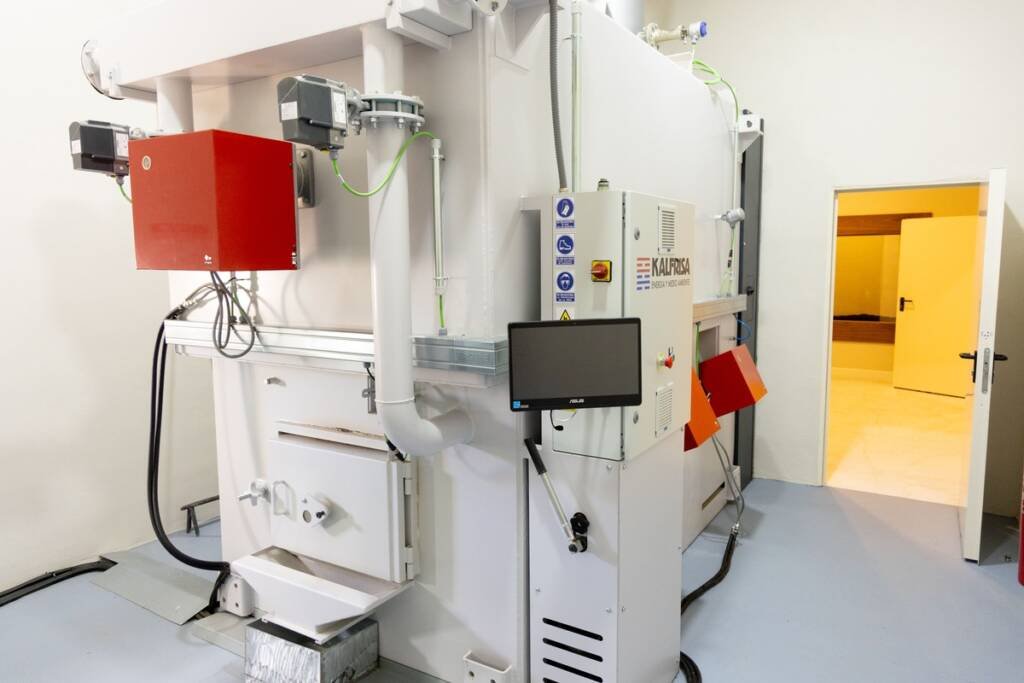 inauguracion-del-tanatorio-de-aljaraque (12)